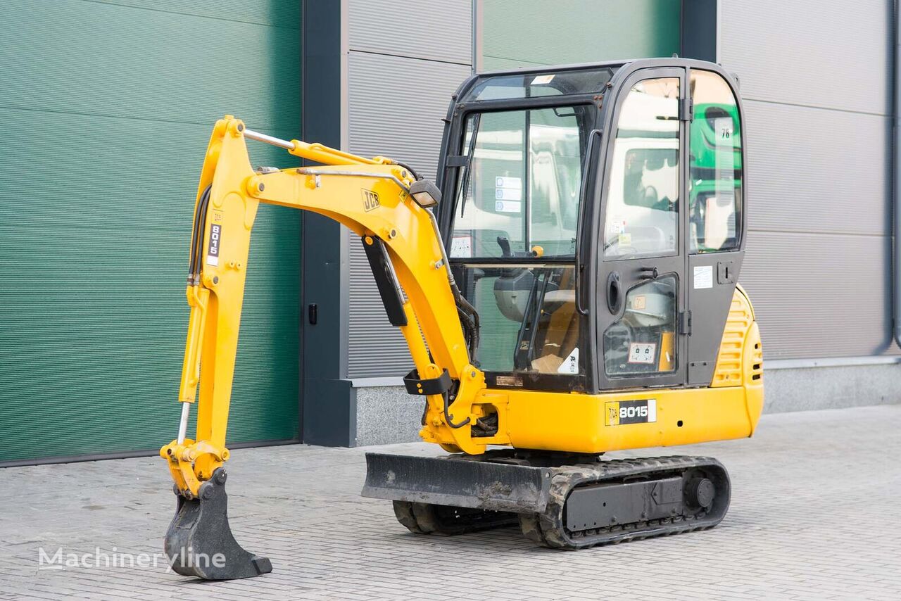 Jcb_8015